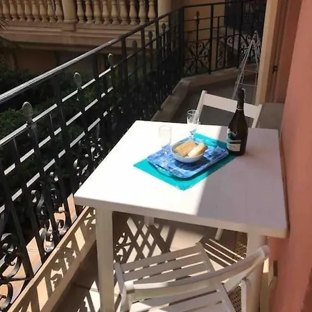 Victoria Palace - 2 Pieces - Piscine - Parking Apartment Menton