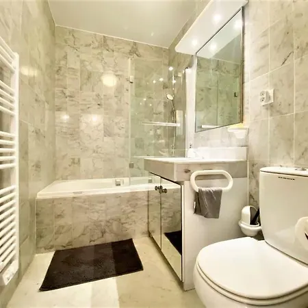Апартаменты Victoria Palace - 2 Pieces - Piscine - Parking *