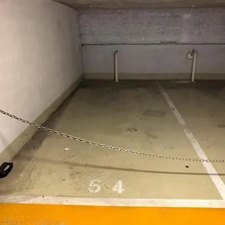 Victoria Palace - 2 Pieces - Piscine - Parking * Ментона