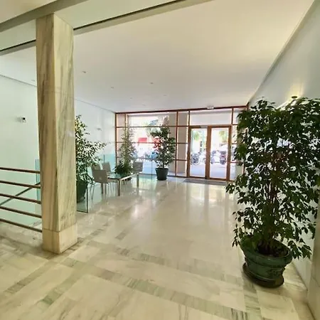 Victoria Palace - 2 Pieces - Piscine - Parking *