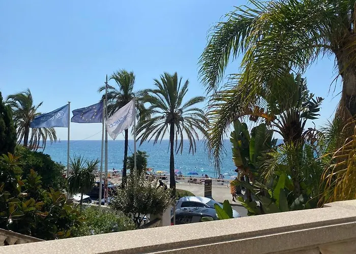 Victoria Palace - 2 Pieces - Piscine - Parking Menton